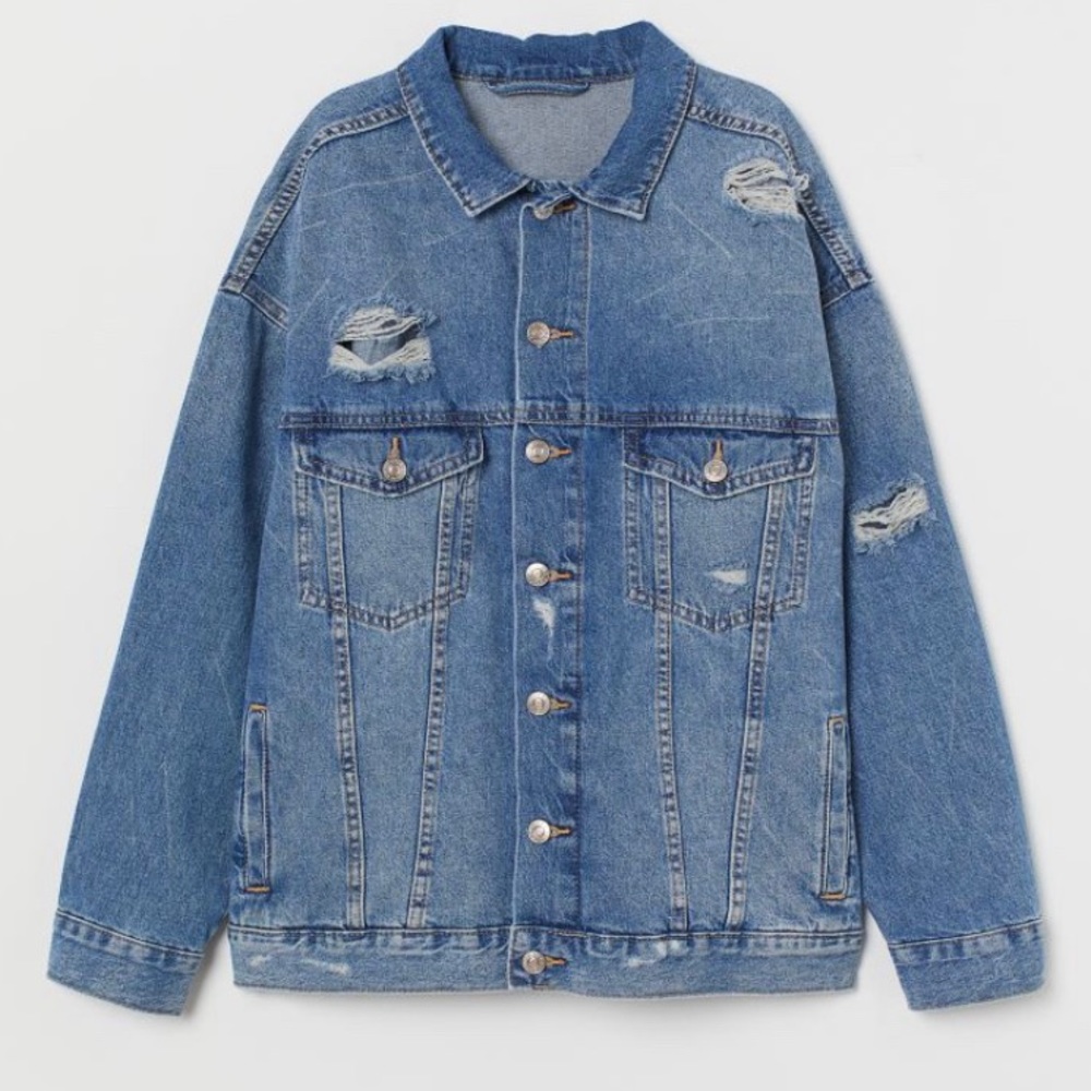 slightly oversized denim jacket